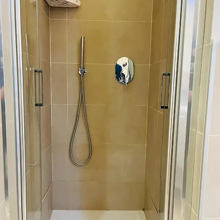 Mercalli 5 * Μιλάνο